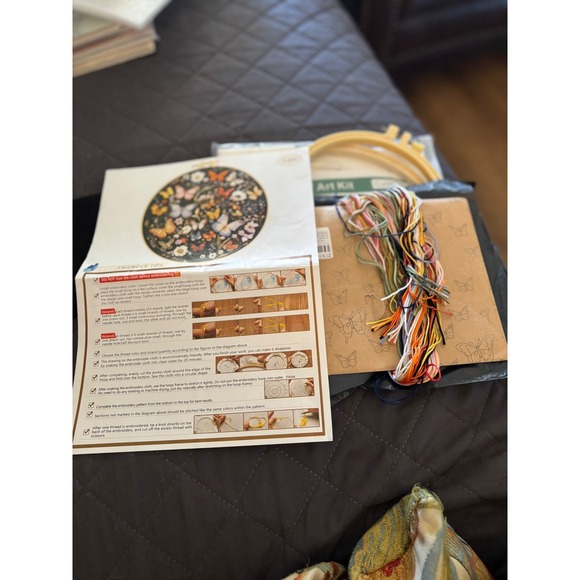 Butterfly Embroidery DIY Art Kit Beginner Set Bamboo Hoops, Floss & Needles New - Picture 4 of 6